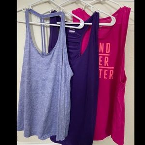 Old Navy Active tops- Bundle if 3